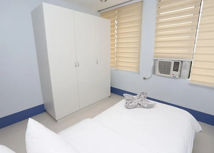 Alicia Tower Residences (Adults Only) Hostel