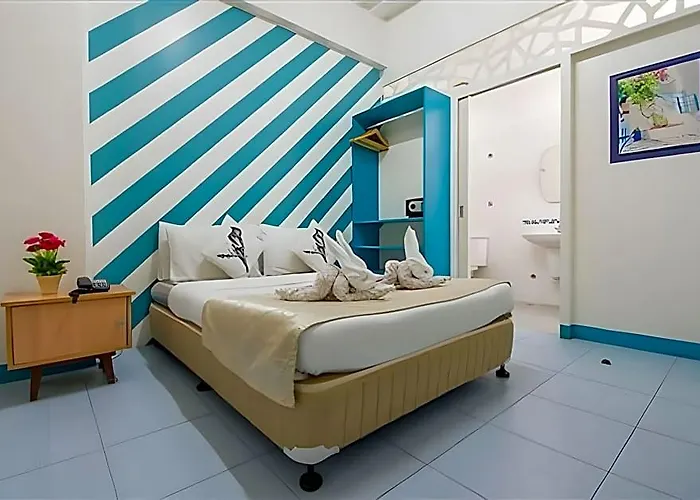 Alicia Tower Residences (Adults Only) Hostel *