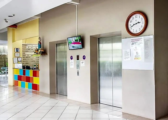Alicia Tower Residences (Adults Only) Hostel *