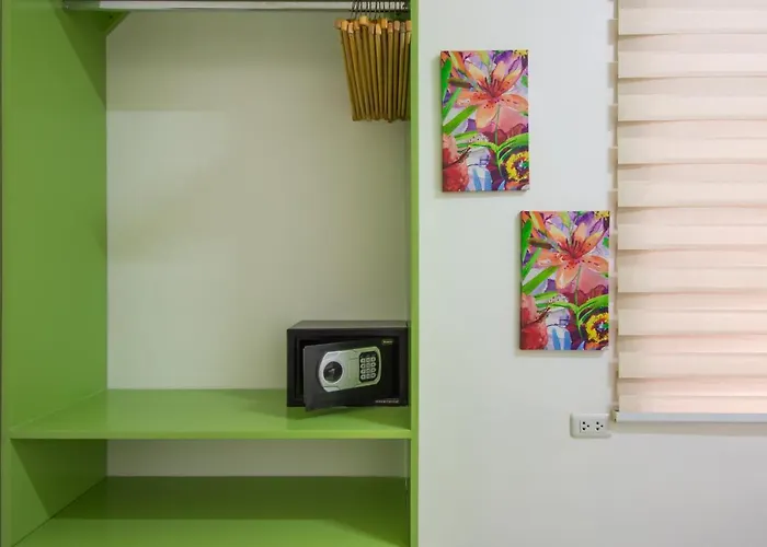 Hostel Alicia Tower Residences (Adults Only) Cebu